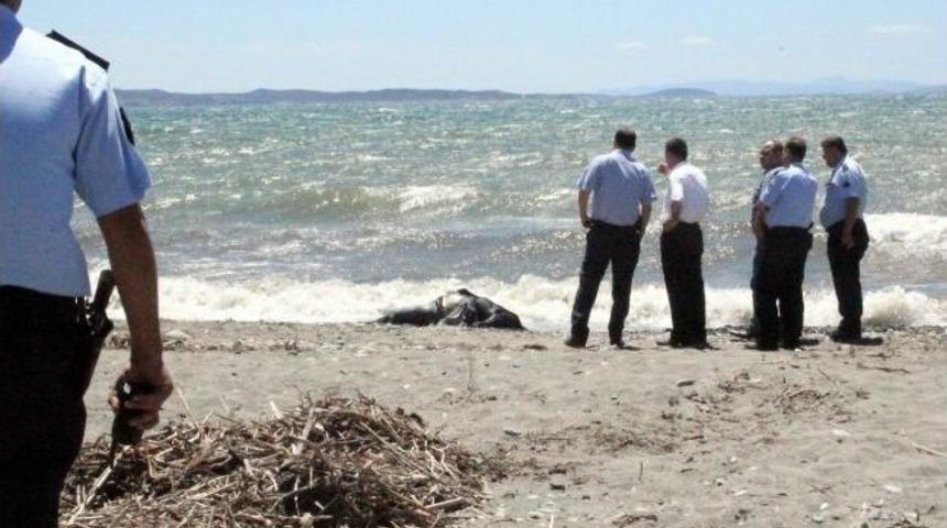 Zeytinli Sahilinde Ceset Bulundu