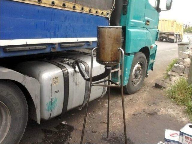 Ka&ccedil;ak&ccedil;ılara Darbe 2