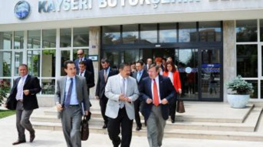 &Ouml;zhaseki'den AB Delegasyonuna: T&uuml;rkiye Hakkında Karar Verin