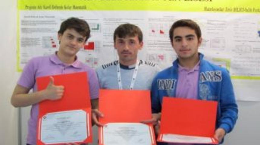 Serhat Lisesi T&uuml;rkiye D&ouml;rd&uuml;nc&uuml;s&uuml; Oldu