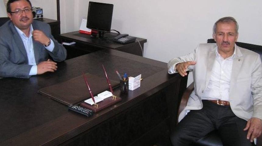 Ak Parti Malatya Milletvekili Mustafa Şahin, Hukuk Der&rsquo;i Ziyaret Etti