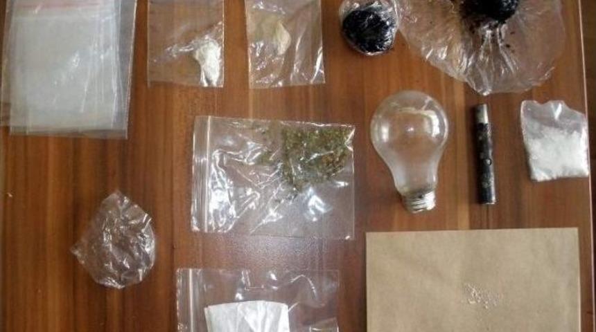 Emniyet'ten Uyuşturucu Madde Operasyonu