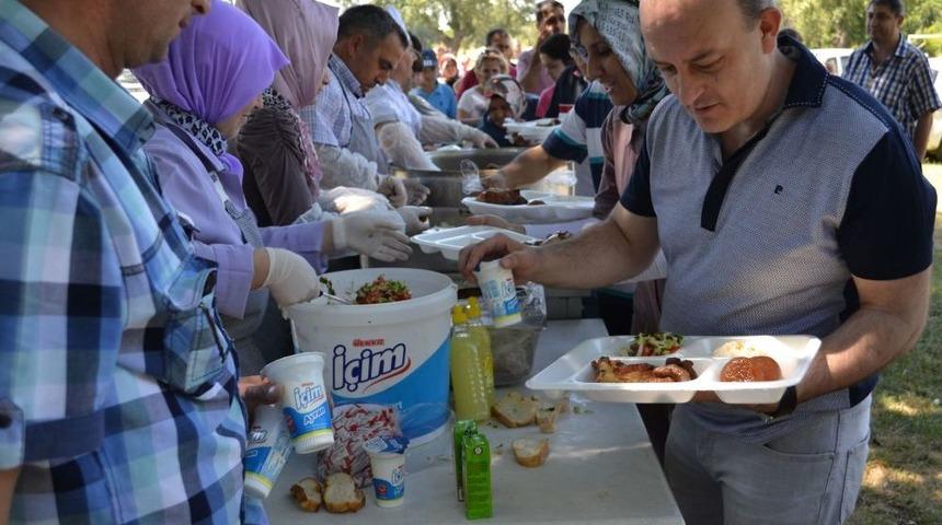 Serhat Koleji Pikniği &Ouml;ğretmen, &Ouml;ğrenci Ve Velileri Buluşturdu