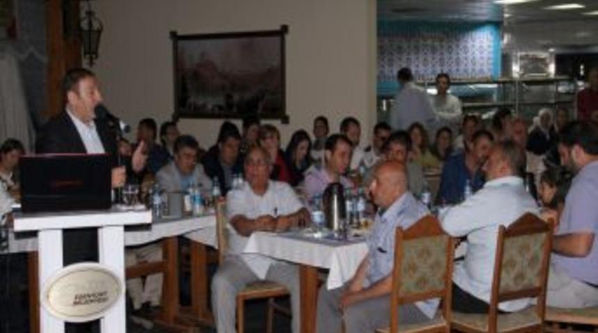 Belediye Başkanı, Mahalleli Ile Buluştu