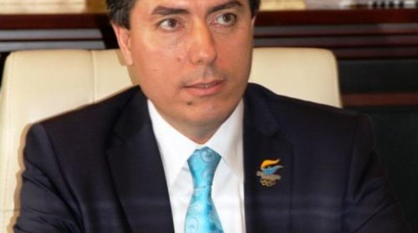 Vali Cengiz: Sevgi, Hoşg&ouml;r&uuml; Ve G&uuml;lery&uuml;zden &Ouml;d&uuml;n Verilmeyecek