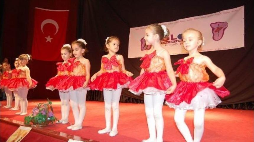 Miniklerden Bale G&ouml;sterisi