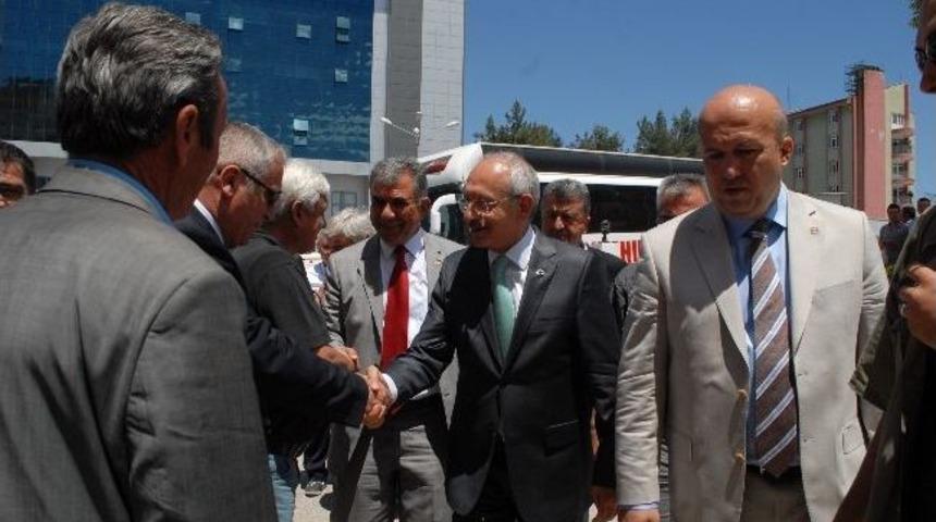 Kılı&ccedil;daroğlu, Burdur&rsquo;da Stk Temsilcileri Ve İşadamları İle Bir Araya Geldi