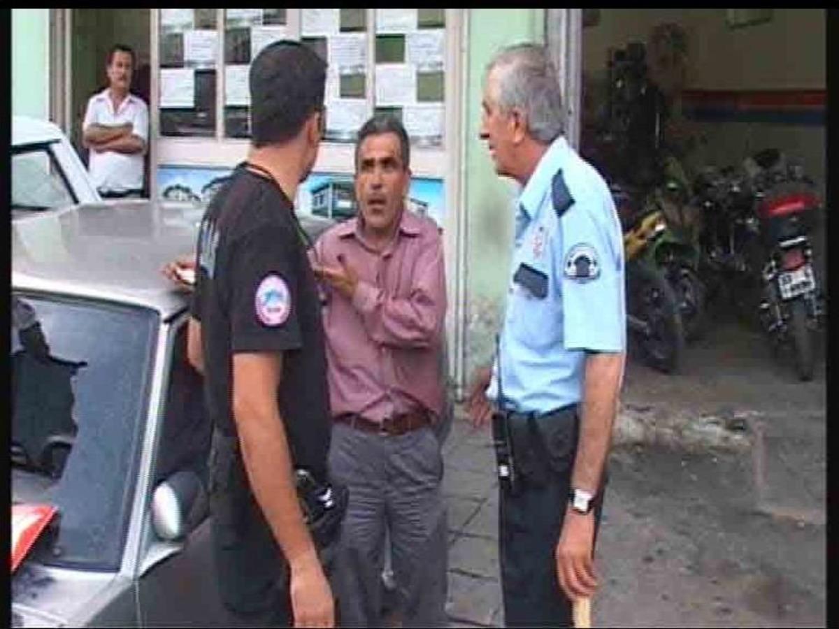 Oto Galericiler Arasında Taşlı Sopalı Kavga
