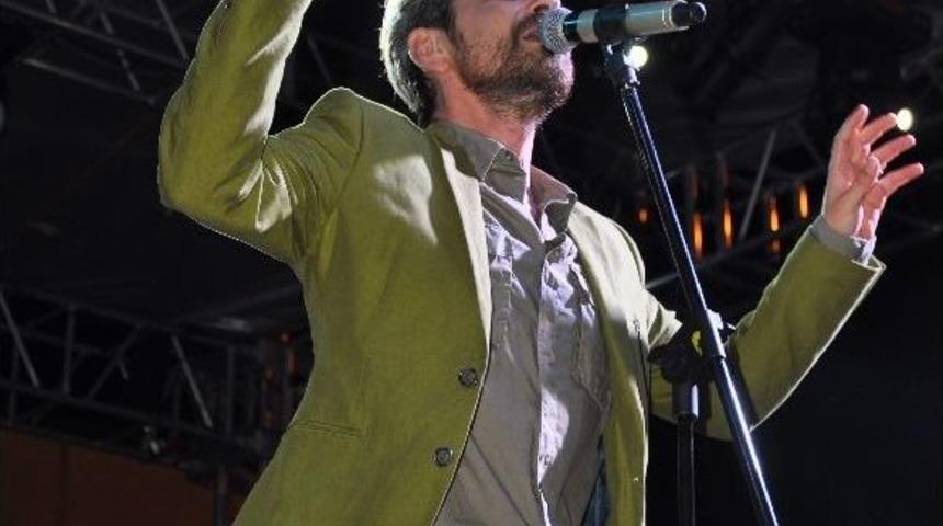 Feridun D&uuml;zağa&ccedil;'tan Muhteşem Konser