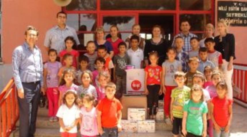 &Ouml;demiş&rsquo;te &Ouml;rnek Okul Dayanışması