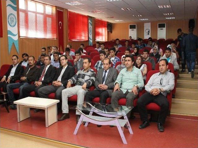 Beü’de ‘şarkılarda Sevgili’ Konferansı