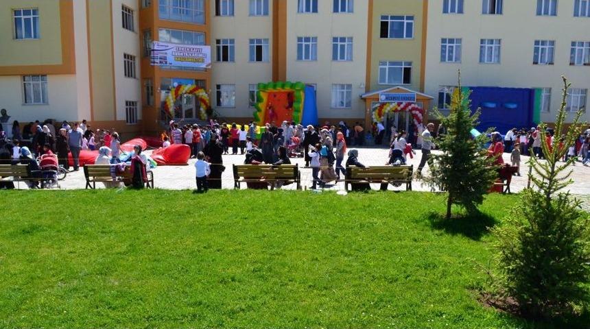 Nizamiye Koleji'nde Bahar Şenliği