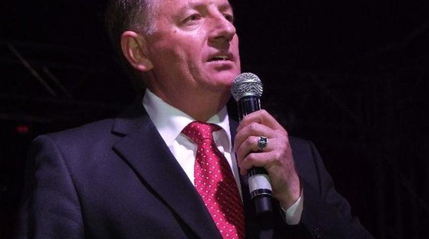 Başkanı &Uuml;nal&rsquo;dan Noter Tasdikli Taahh&uuml;tname Şartı