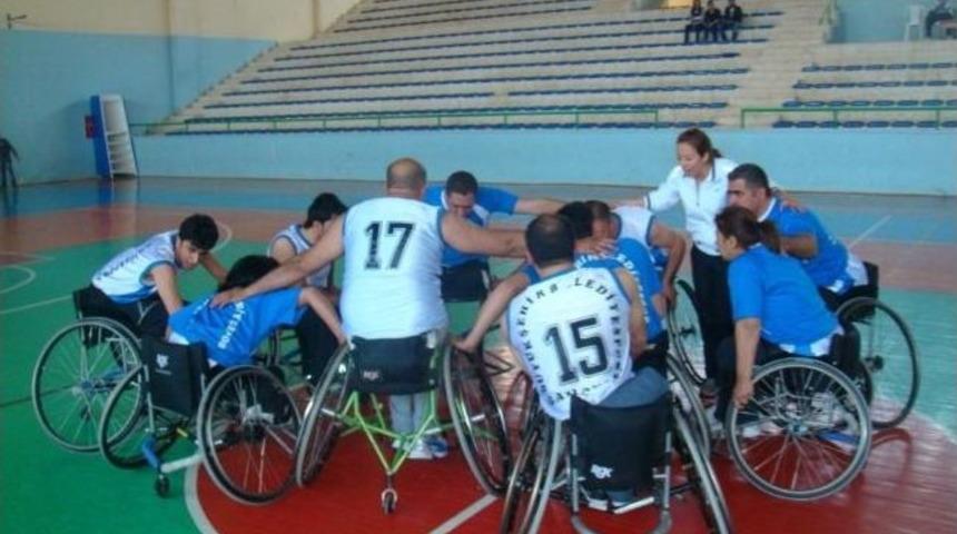 Engelli Basketbolcular Tarih Yazdı