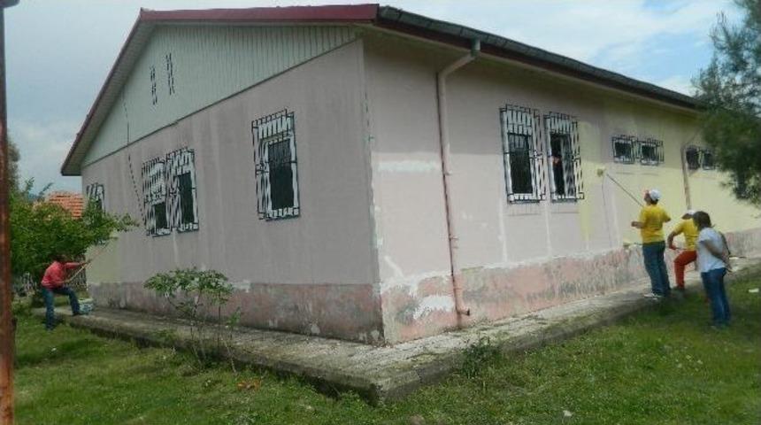 Sağlık Evlerine G&ouml;n&uuml;ll&uuml; Eli