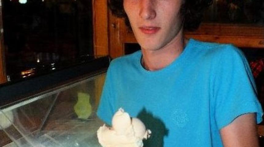 Nedo Dondurma Sezonu A&ccedil;tı