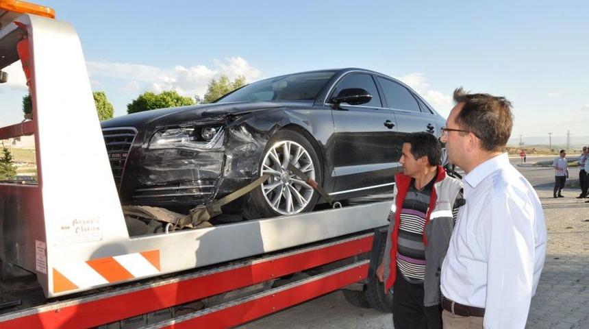 Kılı&ccedil;daroğlu&rsquo;nun Aracı Ile &Ccedil;arpışan Kamyonetin S&uuml;r&uuml;c&uuml;s&uuml; Cezaevine Konuldu