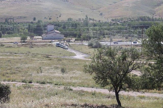 Polis &Uuml;&ccedil;&uuml;nc&uuml; Kez İntihardan D&ouml;nd&uuml;rd&uuml; 1
