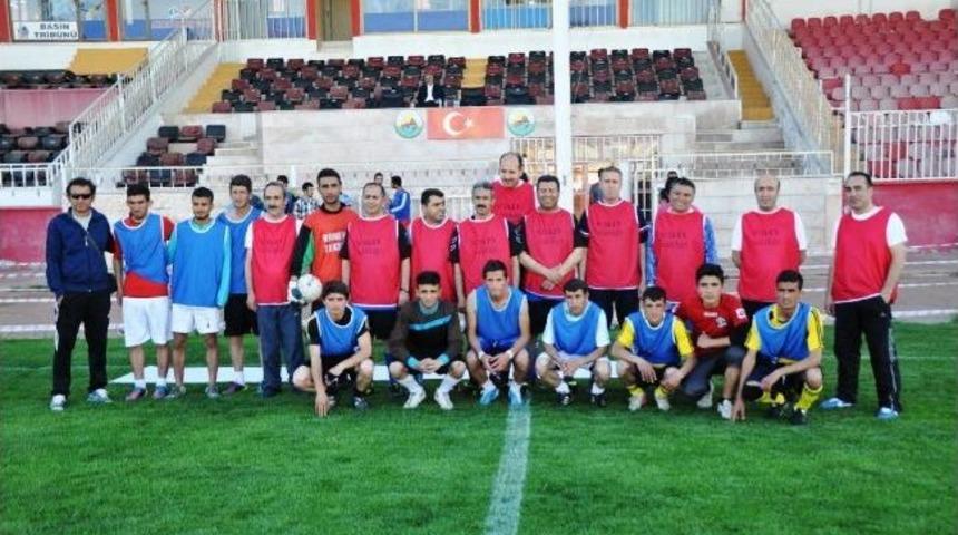 Van&rsquo;da Gen&ccedil;lik Haftası Etkinlikleri