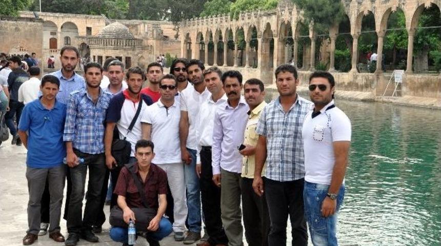 &Ccedil;adır Kent Gen&ccedil;lik Konseyi Şanlıurfa&rsquo;yı Gezdi