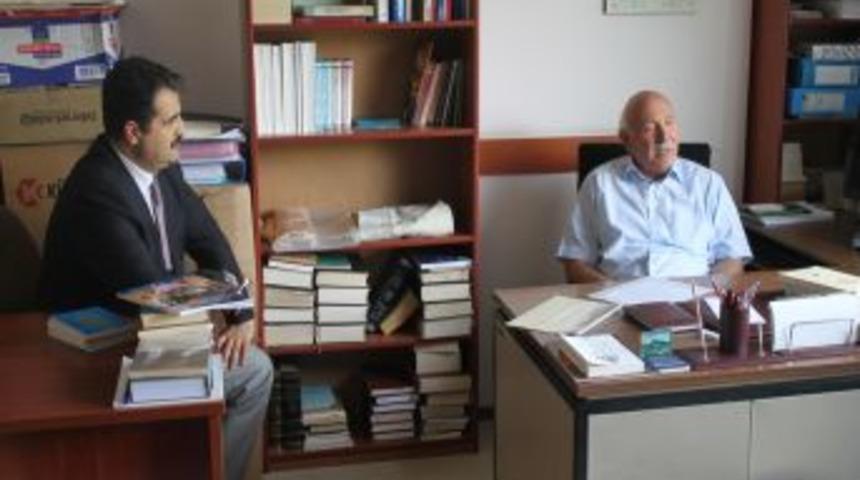 T&uuml;rk&ccedil;enin &Ccedil;ocukları T&uuml;rk&ccedil;e Kitap Okudu Sırbistan Ve Nijer 1.'inciliği Paylaştı