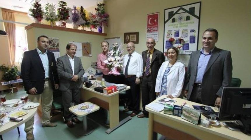 Erzurum B&ouml;lge Eğitim Ve Araştırma Hastanesi&rsquo;ne 10 Do&ccedil;ent Doktor
