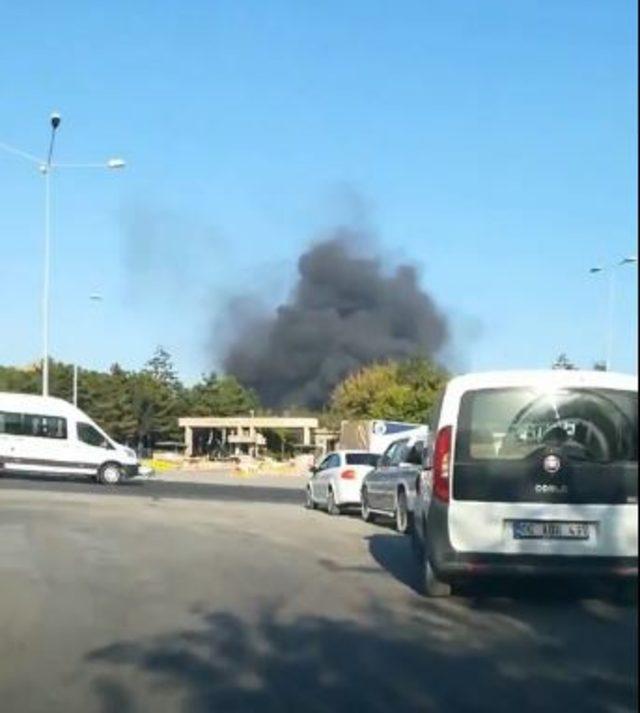 Ankara Eşref Akıncı Kışlası nda yangın 1