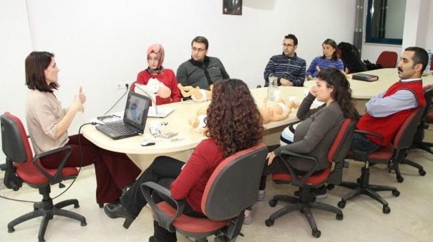 Doğum &Ouml;ncesi Kurslara Babalar B&uuml;y&uuml;k İlgi G&ouml;sterdi