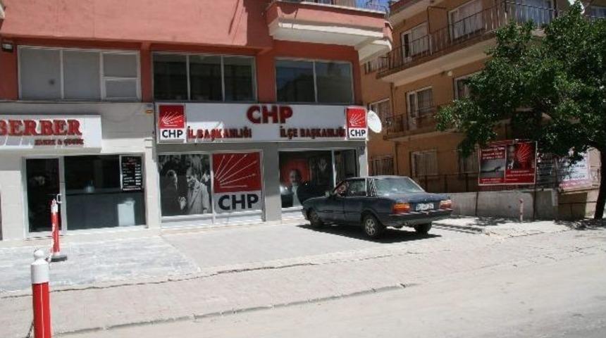 Chp Afyonkarahisar İl Teşkilatında Bombalı Ara&ccedil; Paniği