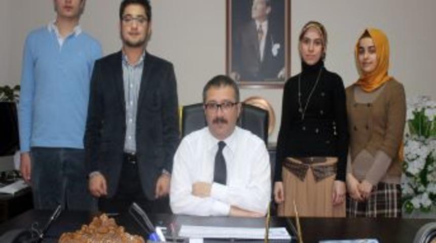 Farazi Dava Yarışması&rsquo;na Zirveli Hukuk &Ouml;ğrencileri Damga Vurdu