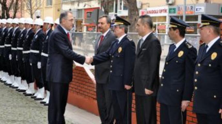 Eskişehir İl Emniyet M&uuml;d&uuml;r&uuml; Vasiyeti &Uuml;zerine Annesinin Yanına Defnedilecek