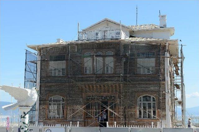 Mütareke Evi’nde Hummalı Çalışma