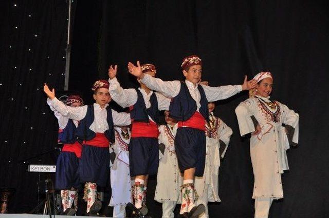 Gaziantep Kolej Vakfı'nda 11. Uluslararası Halkoyunları Festivali Başlıyor