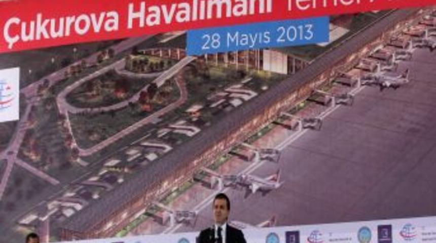 &Ccedil;elik: T&uuml;rkiye Krizler Karşısında Cazibe Merkezi Olmaya Devam Ediyor