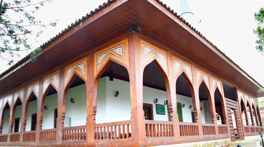 Erbaa Park Vadi'de Bin Yıllık Tarihi Caminin Benzeri Yapılacak