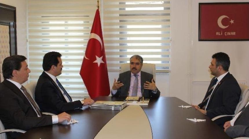 Bakiad&rsquo;tan Vali &Ccedil;ınar&rsquo;a Ziyaret