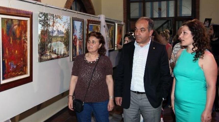 B&uuml;y&uuml;kşehir Eğitim Merkezi&rsquo;nden Resim Sergisi