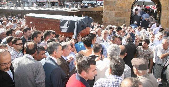 Yozgatlı Gazeteci Muammer Karadeli Hayatını Kaybetti 1