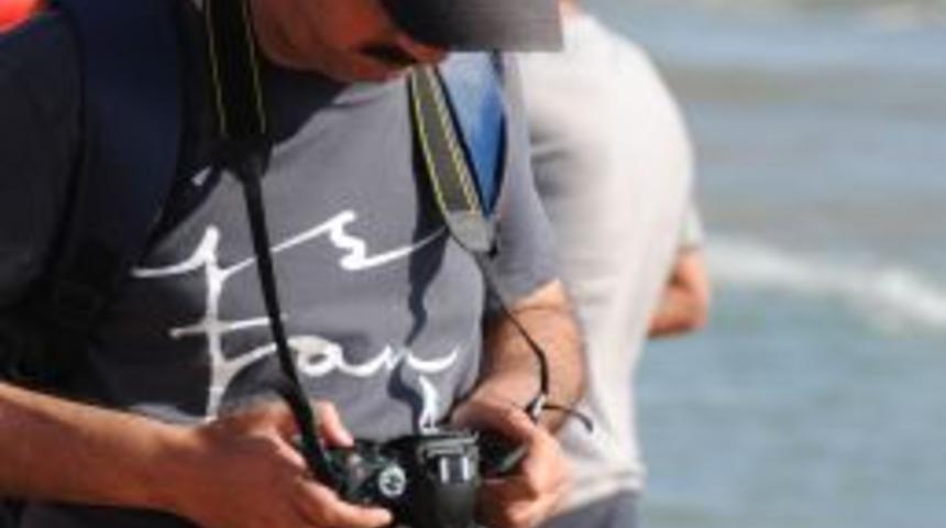 Başhekim Kuru, G&uuml;n&uuml;n Yorgunluğunu Fotoğraf &Ccedil;ekerek Atıyor