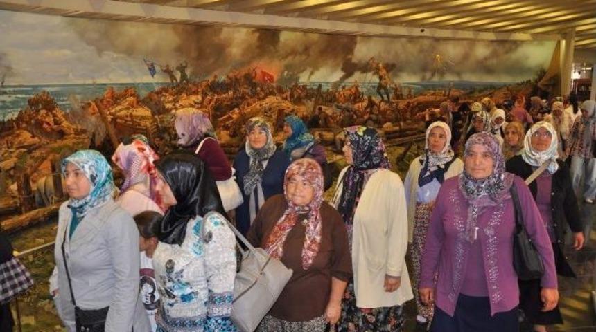 K&ouml;pr&uuml;başılı Kadınlar Manisa&rsquo;yı Gezdi