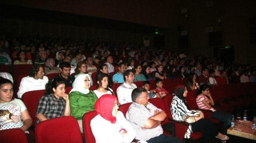 Seslerle Anadolu" M&uuml;zikal Oyunu Kilis'te