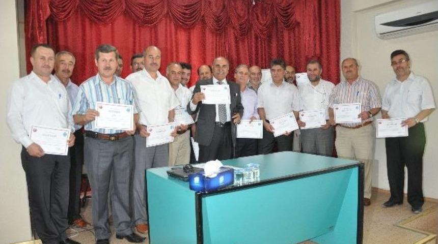 Soma'da Başarılı Din G&ouml;revlileri Belgelerini Aldı