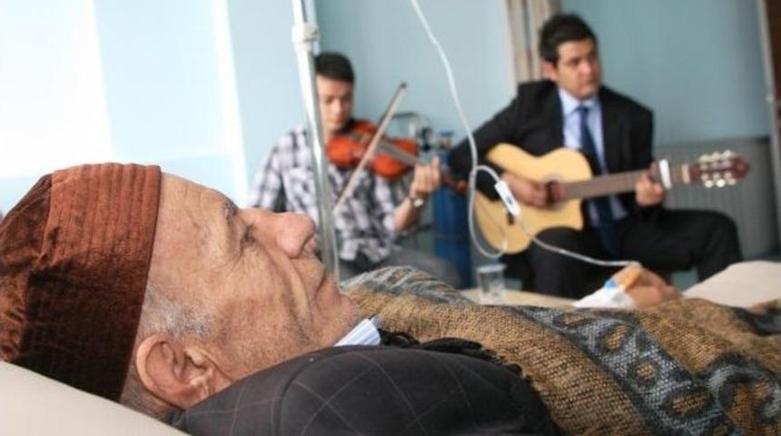 Van&rsquo;da Kemoterapi Hastalarına M&uuml;zik Tedavisi