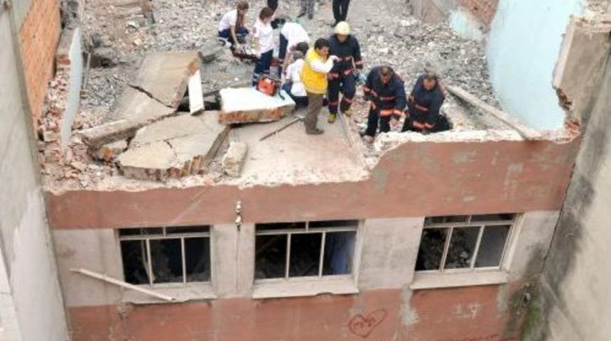 Hurdacı, Beton Bloğun Altında Kaldı