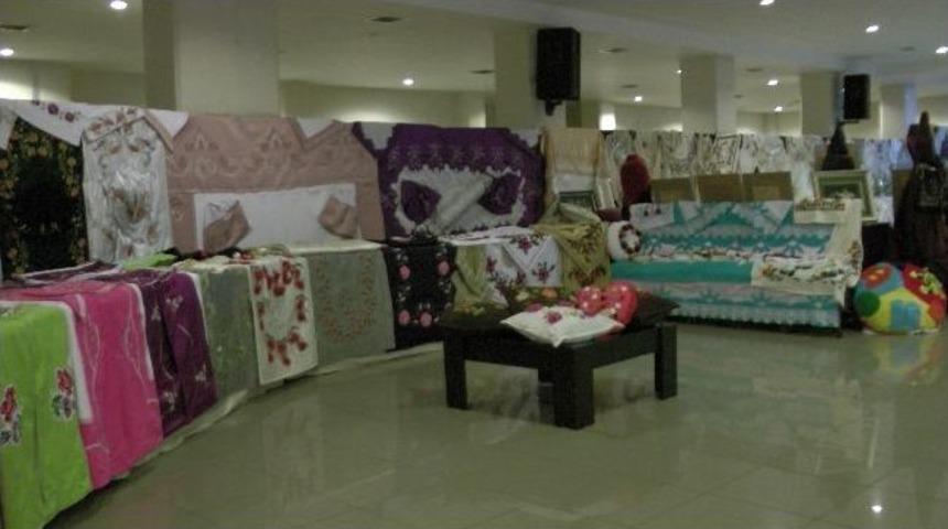 460 Kursiyerin Yaptığı Eserler Sergilendi