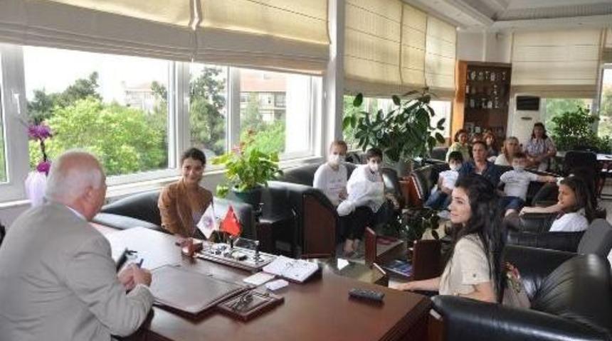Lösemili Çocuklardan Tekirdağ Belediyesi’ne Ziyaret