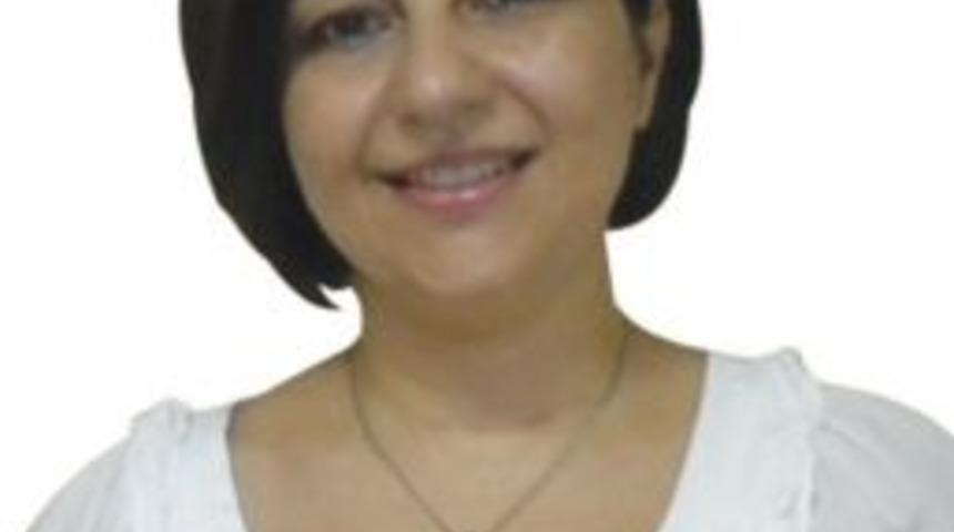 Aşırı Terleme &Ouml;zg&uuml;ven Eksikliğine Neden Oluyor