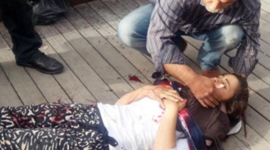 Amcasının kızını 13 yerinden bı&ccedil;akladı