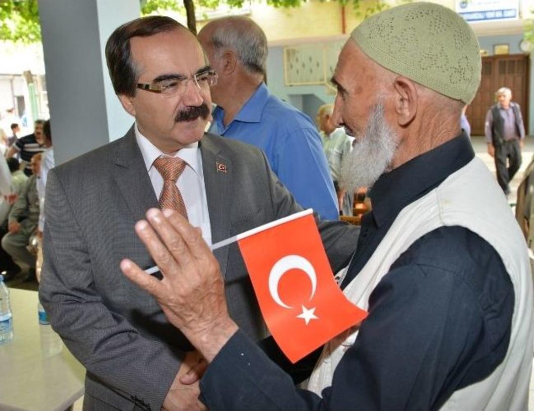 Vali Coş, Sarıhamzalı Mahallesi'nde Vatandaşlarla Buluştu