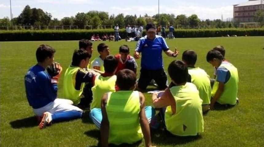 Kayseri, Yıldızlarını Keşfediyor